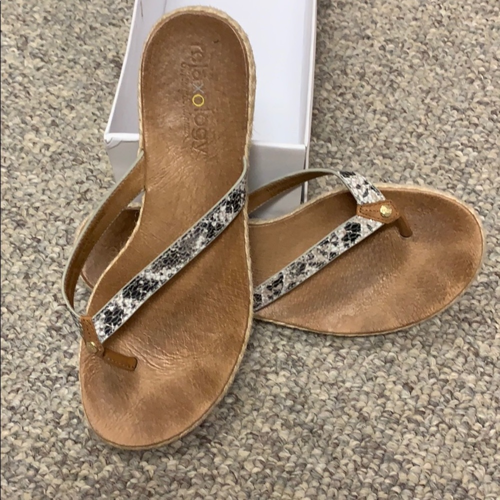 Tommy Bahama Women’s Sandals